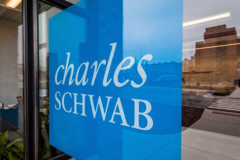 Charles Schwab logo